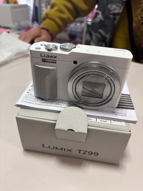 デジタルカメラをご購入頂きました